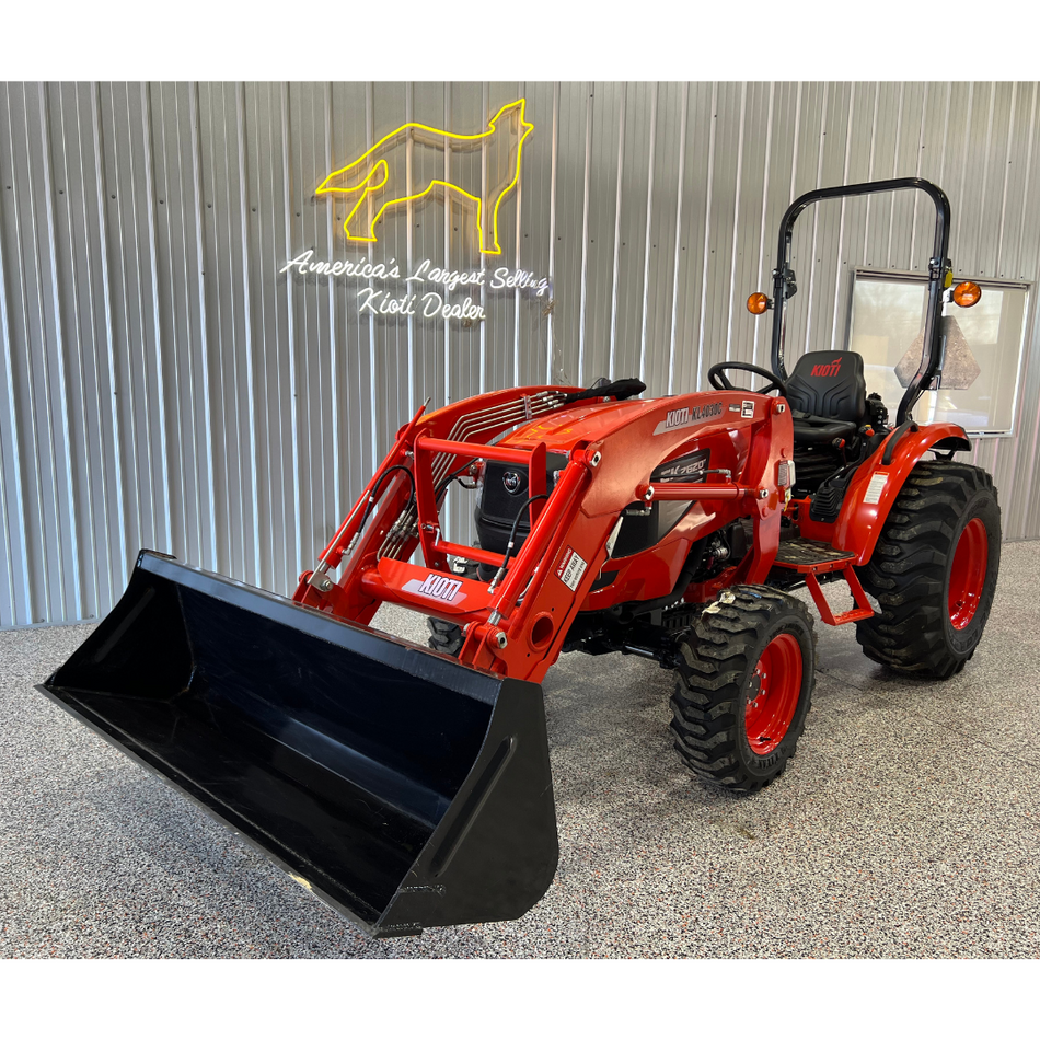 KIOTI CK2620 HST with Factory Loader