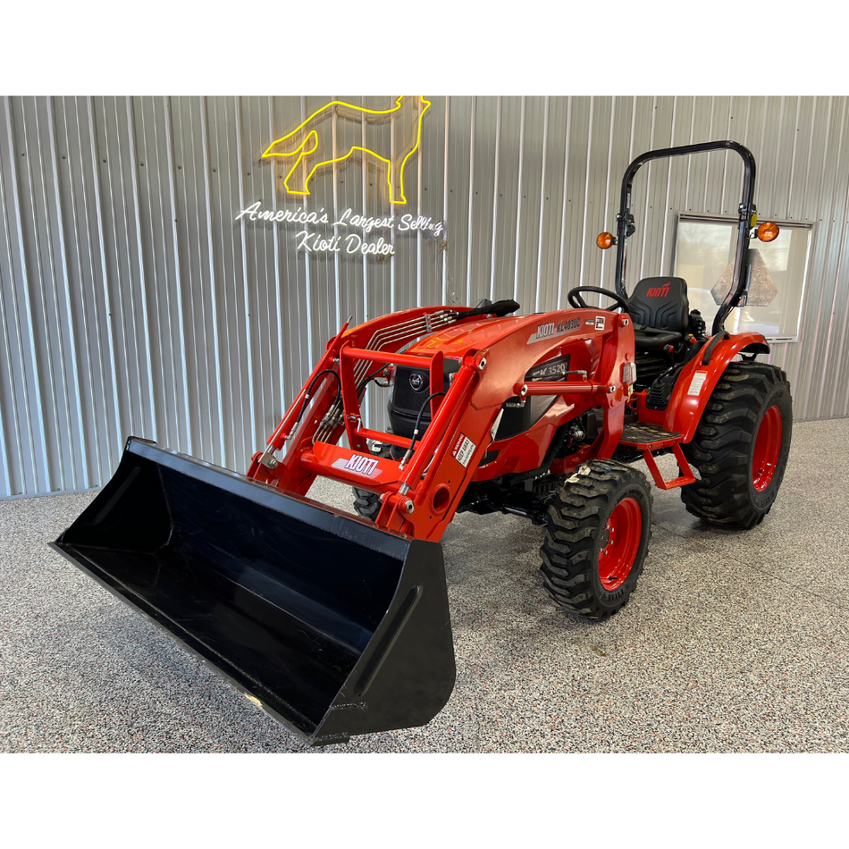 KIOTI CK3520 with Factory Loader