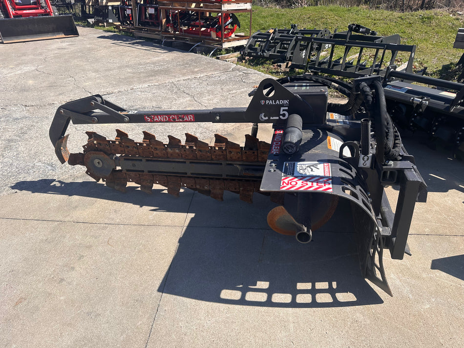 PALADIN TRENCHER W/CHAINS- $5,500